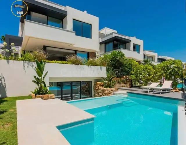Villa de lujo en alquiler en la nueva Milla de Oro,Estepona