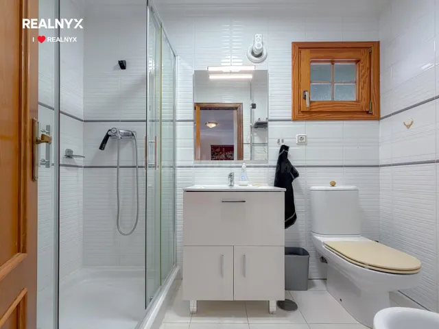 Novedad! Espectacular Bungalow con enorme terraza y ubicación privilegiada + Piscina comunitaria con zonas ajardinadas — 21