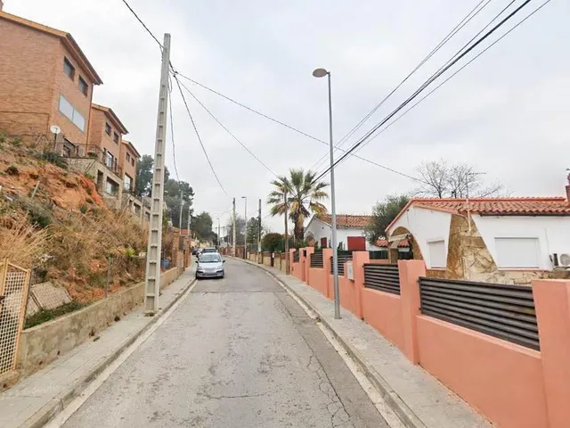 Parcela edificable a la venta de 544 m2 en Las Carpas de Abrera — 5
