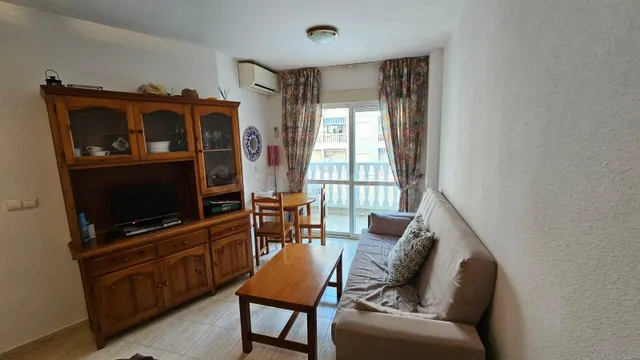 Se vende un apartamento en Torrevieja — 3