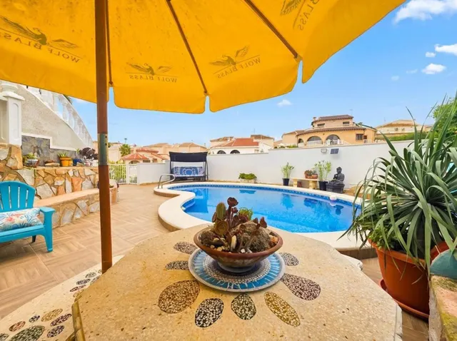 Villa 3 habitaciones 115m² en venta - Centro de la Ciudad Quesada — 6