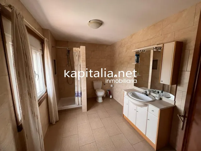Chalet a la venta en l'Olleria — 43