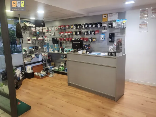 LOCAL COMERCIAL EN PLENO CENTRO DE ALTEA — 17