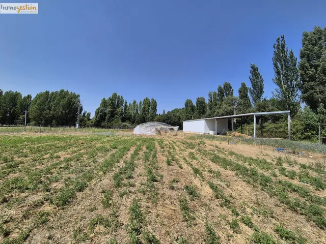 TERRENO CON NAVE EN VENTA EN VILLABAÑEZ (VALLADOLID) — 20