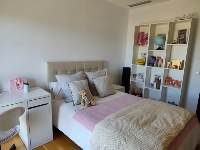 Amplio y Luminoso Piso en La Rosaleda, Ponferrada - €169.000 — 22