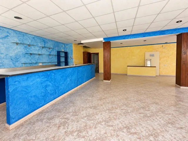 Local comercial en esquina a 150 m del mar – Playa de Gandía — 7