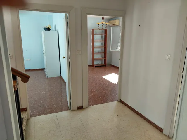 ✨ ¡Gran casa con cochera cerrada , llena de posibilidades! — 18