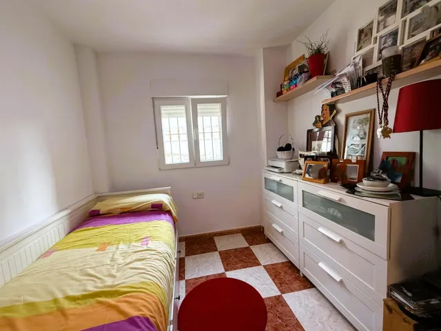 Piso tres  dormitorios zona sur con ascensor — 26
