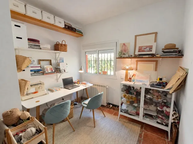 Casa independiente con piscina, porche y jardín en Castilblanco de los Arroyos — 11
