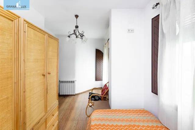 VIVIENDA PAREADA EN MONTELUZ — 38