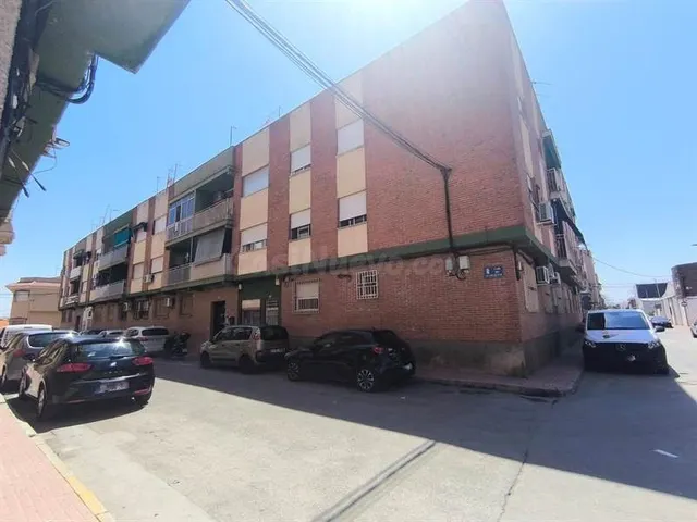 Apartamento 3 habitaciones 79m² en venta - Urbanización el C - foto 2
