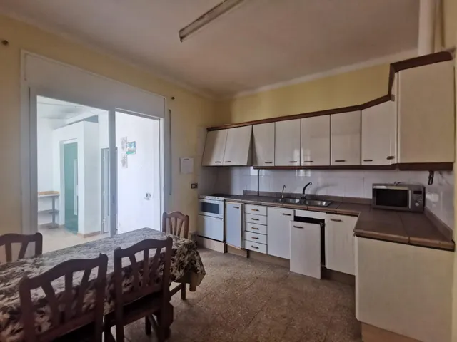 CASA CENTRICA EN ALMENAR — 9