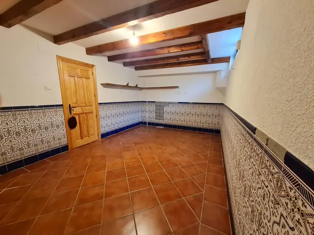 Chalet adosado en alquiler con terraza, piscina y dos plazas de garaje junto al Paseo de Zorrilla — 33