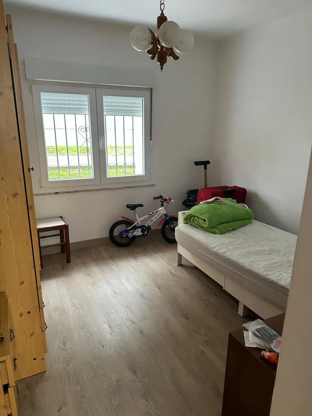 Piso Reformado en Avilés - La Magdalena: ¡Tu Nuevo Hogar Espera por Ti!       Cómpralo por 495€ / mes — 14