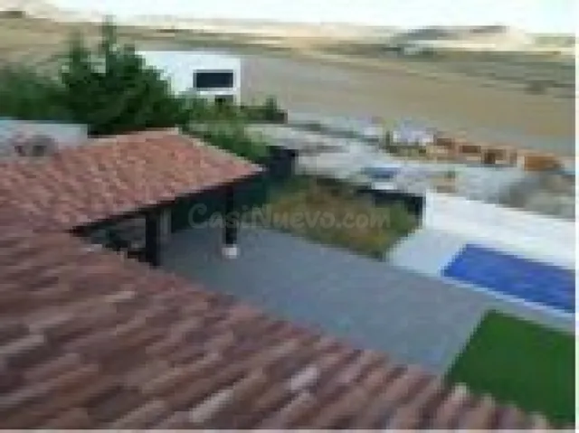 Chalet 5 habitaciones en venta - Villalobon - foto 2