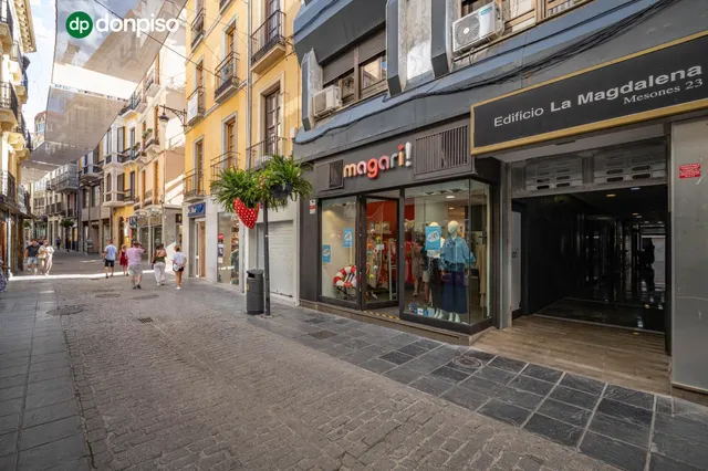 Local comercial 106m² en venta - Centro — 7