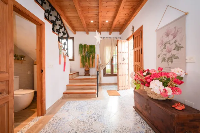 Casa de Campo Reformada en Villanueva de la Concepción: Paz, Elegancia y Vistas Únicas — 43