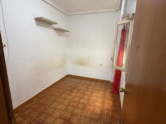 Piso en Corazón de Jesús, Elche — 7