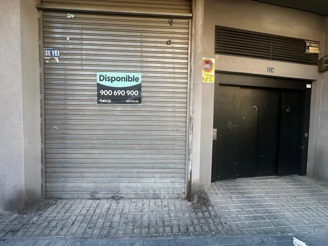 ¡Oportunidad Imperdible en el Corazón de Villena! Local Comercial a la Venta — 14
