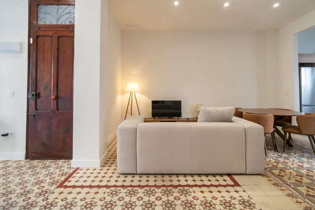 Elegancia junto al mar: fantástico piso reformado en el Cabanyal — 14