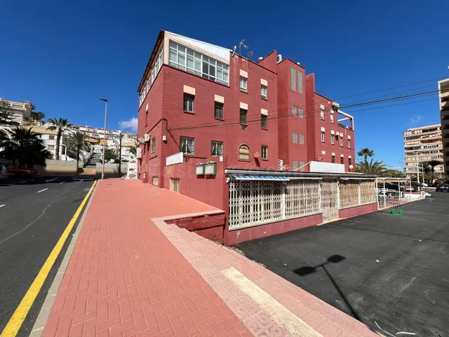Local comercial en Cabo Cervera - foto 4