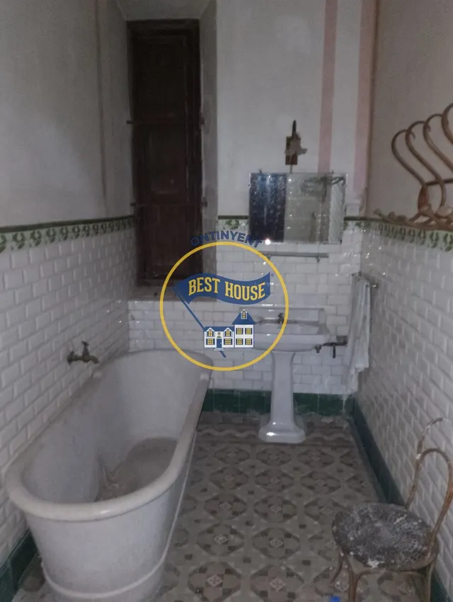 CASA HISTÓRICA CON TERRENO URBANO A LA VENTA EN MONTAVERNER!!! — 11