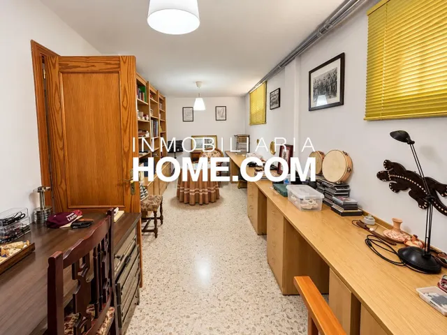 Pareado en Cortijo del Sol con parcela de 278 m2, garaje y sotano  - Manantiales — 18