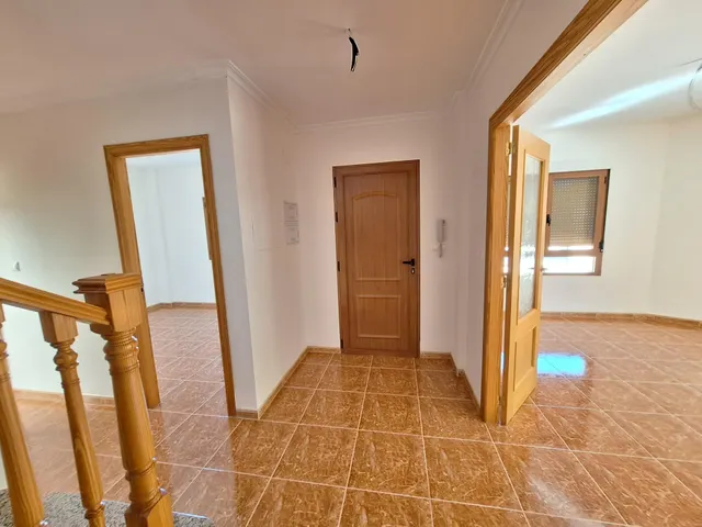 Oportunidad: Bungalow de esquina, a estrenar, en Pinoso | 4 dormitorios, 2 baños y garaje — 8