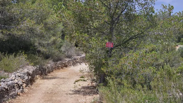 Finca rústica de 30.000 m2 en plena naturaleza a solo 6 km del mar en l’Ametlla de Mar — 4