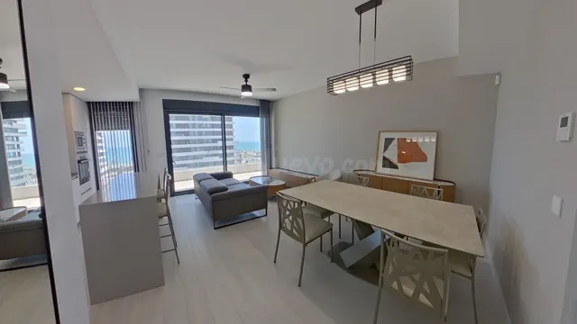 EXLUSIVO ÁTICO CON TERRAZA Y VISTAS AL MAR EN RESIDENCIAL HA - foto 4