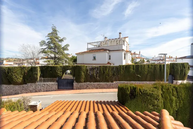 ✨ ¡Tu nuevo hogar con piscina a solo 15 minutos de Granada! — 34
