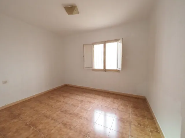 SE VENDE PISO EN PINEDA DE MAR, ZONA CENTRO — 10