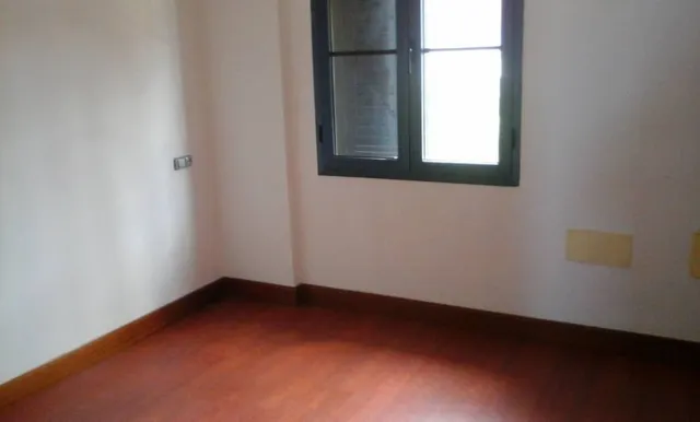 Villa 130m2 en El Madroñal con terraza y jardin — 4