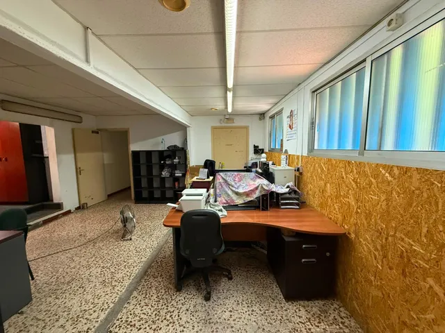 Nau Industrial de 1.035 m2 en venda  a Palafolls — 7