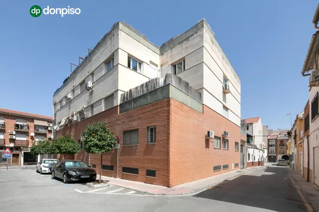 Piso en venta en Armilla centro | 2 dormitorios | gran patio privado de 46 m2 — 23