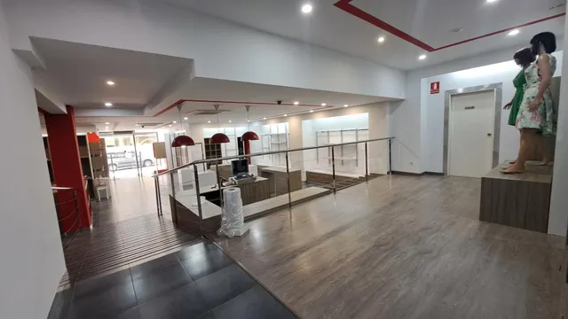 LOCAL COMERCIAL REFORMAT - foto 2