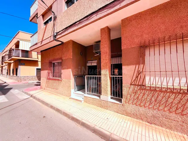 Encantadora Vivienda Cerca de la Playa en Los Alcázares - foto 2
