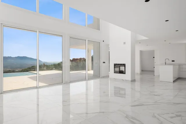 Chalet 4 habitaciones 297m² en venta - Marbella - foto 2
