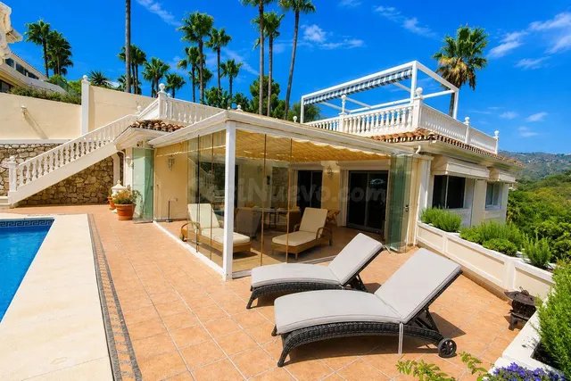 Villa 4 habitaciones 213m² en venta - Elviria - foto 4