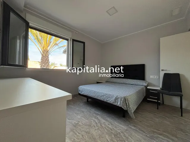 Chalet a la venta en Gaianes — 25
