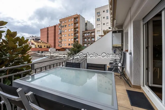 Espectacular casa en venta en el centro de Sabadell - foto 3