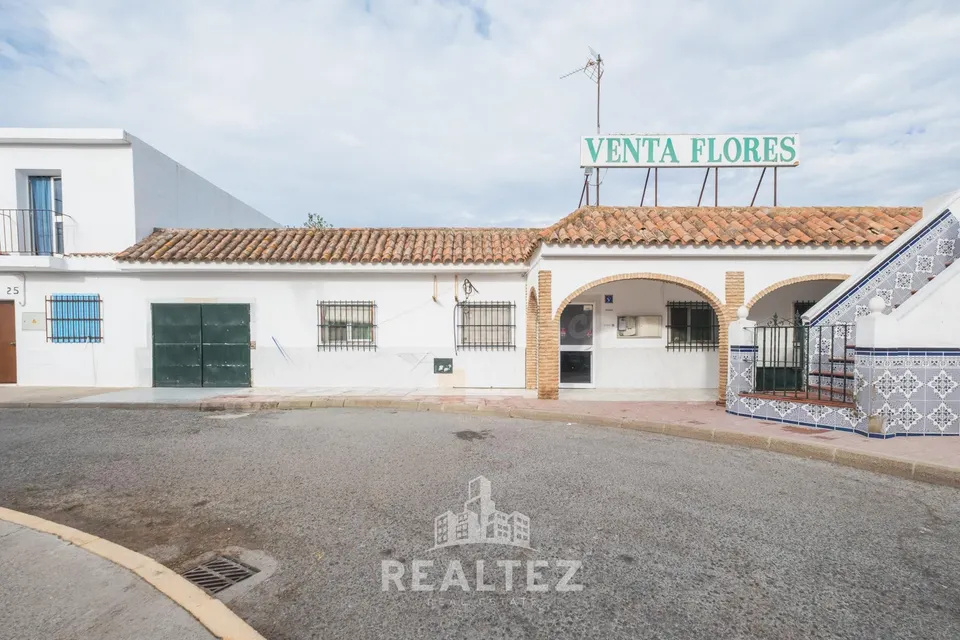 Venta Las Flores – A 2 km del Circuito de Jerez
