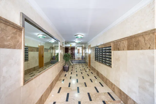 Piso 4 habitaciones 105m² en venta - Realejo — 27
