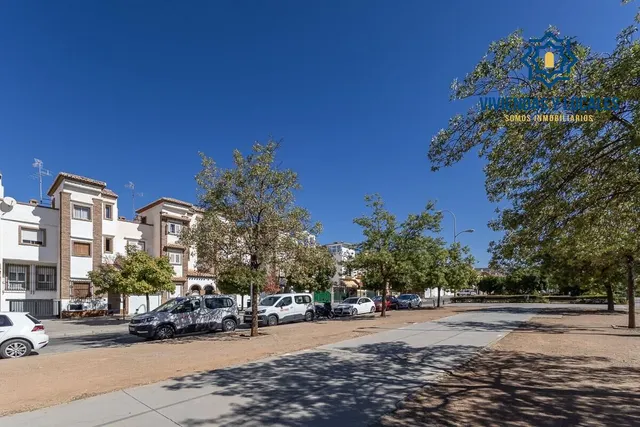 VIVIENDA con encanto en PALACIO DE DEPORTES — 41