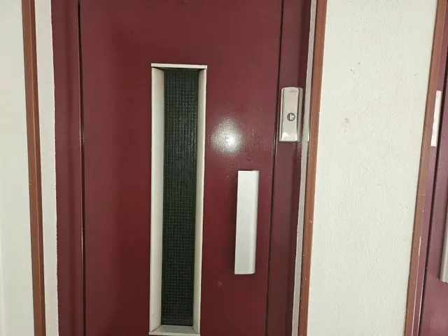 Amplio y acogedor piso en Los Ángeles, Alicante por solo €185,000 — 12