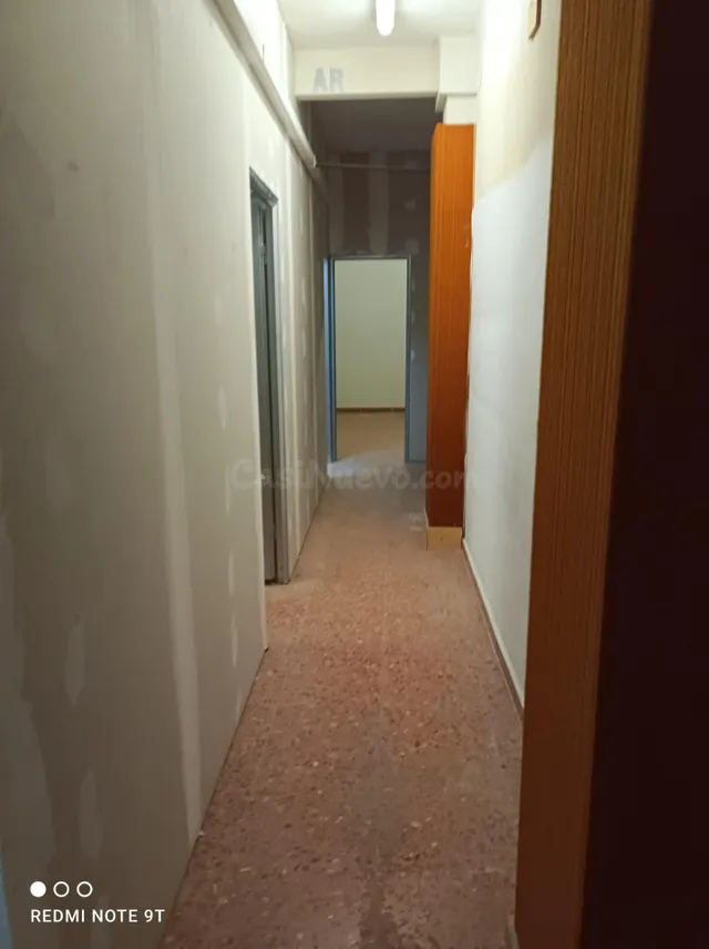 LOCAL COMERCIAL AL CASC ANTIC DE 100m2 AL LADO DEL JUZGADO — 5