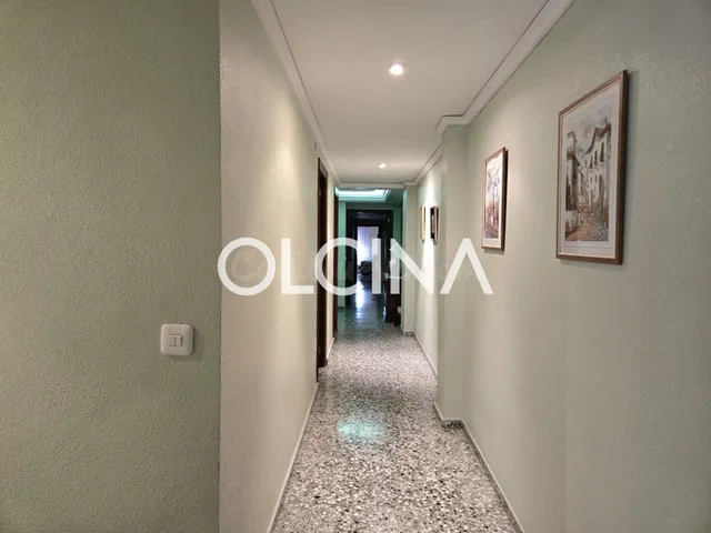 Amplia Casa en Gandía con Local Comercial y Potencial de Amp - foto 4