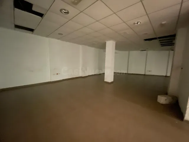 Local comercial de 182 m2 distribuido en dos plantas en Guardamar del Segura — 5