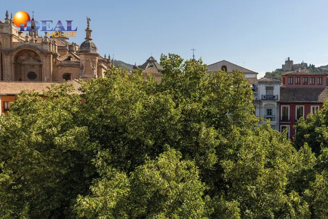 A LA VENTA EDIFICIO EN PLAZA BIB-RAMBLA — 7