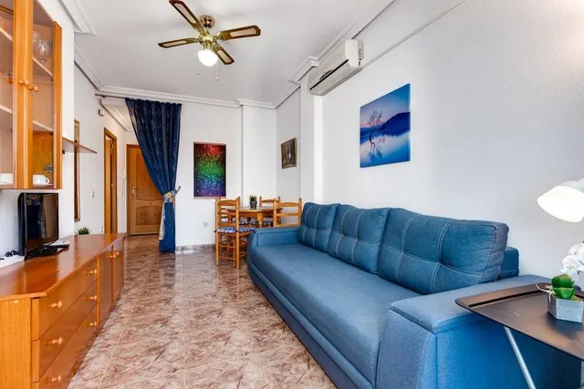 Apartamento en el centro de Torrevieja cerca de la playa Playa del Cura — 8